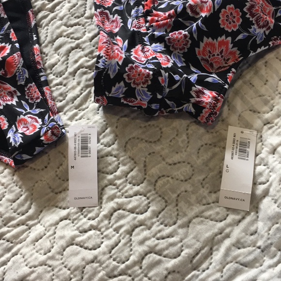 Bikini - Picture 4 of 6